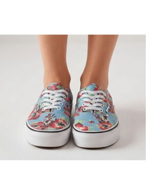 Unisex Rare Limited Vans Authentic Star Wars Yoda Aloha Sneakers Size 7 Blue Red